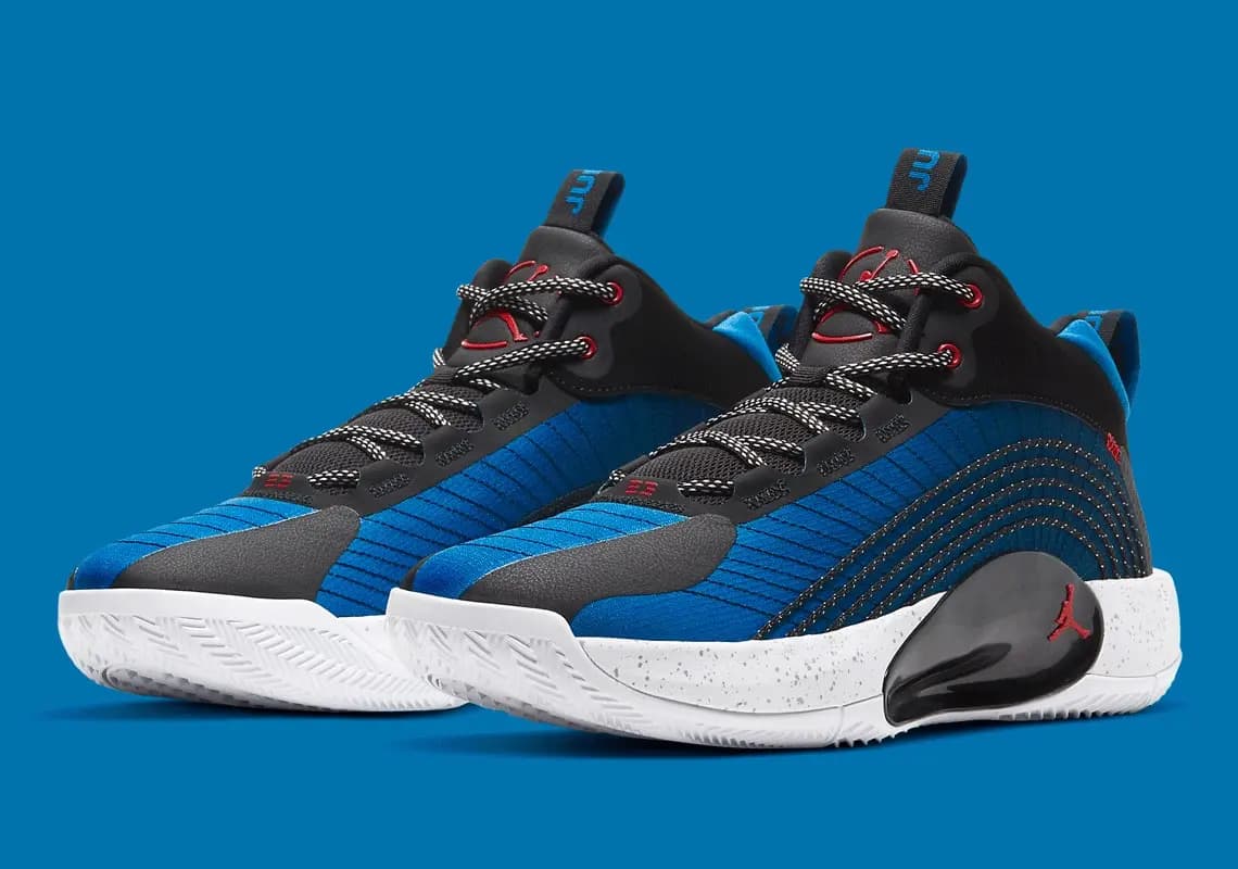 Diện mạo cổ điển với phối màu “True Blue” xuất hiện trên Jordan Jumpman 2021 PF Diện mạo cổ điển với phối màu “True Blue” xuất hiện trên Jordan Jumpman 2021 PF