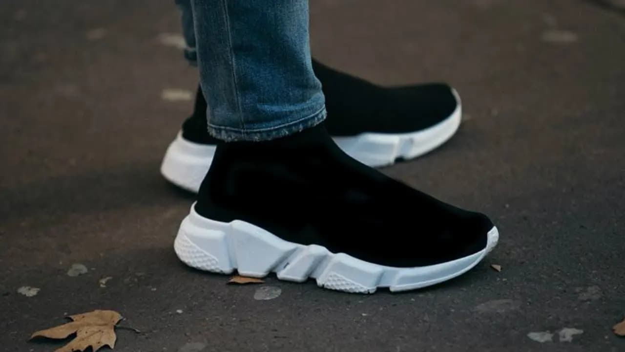 11 lời khuyên dành cho bạn trước khi mua Balenciaga Speed Trainer 11 lời khuyên dành cho bạn trước khi mua Balenciaga Speed Trainer