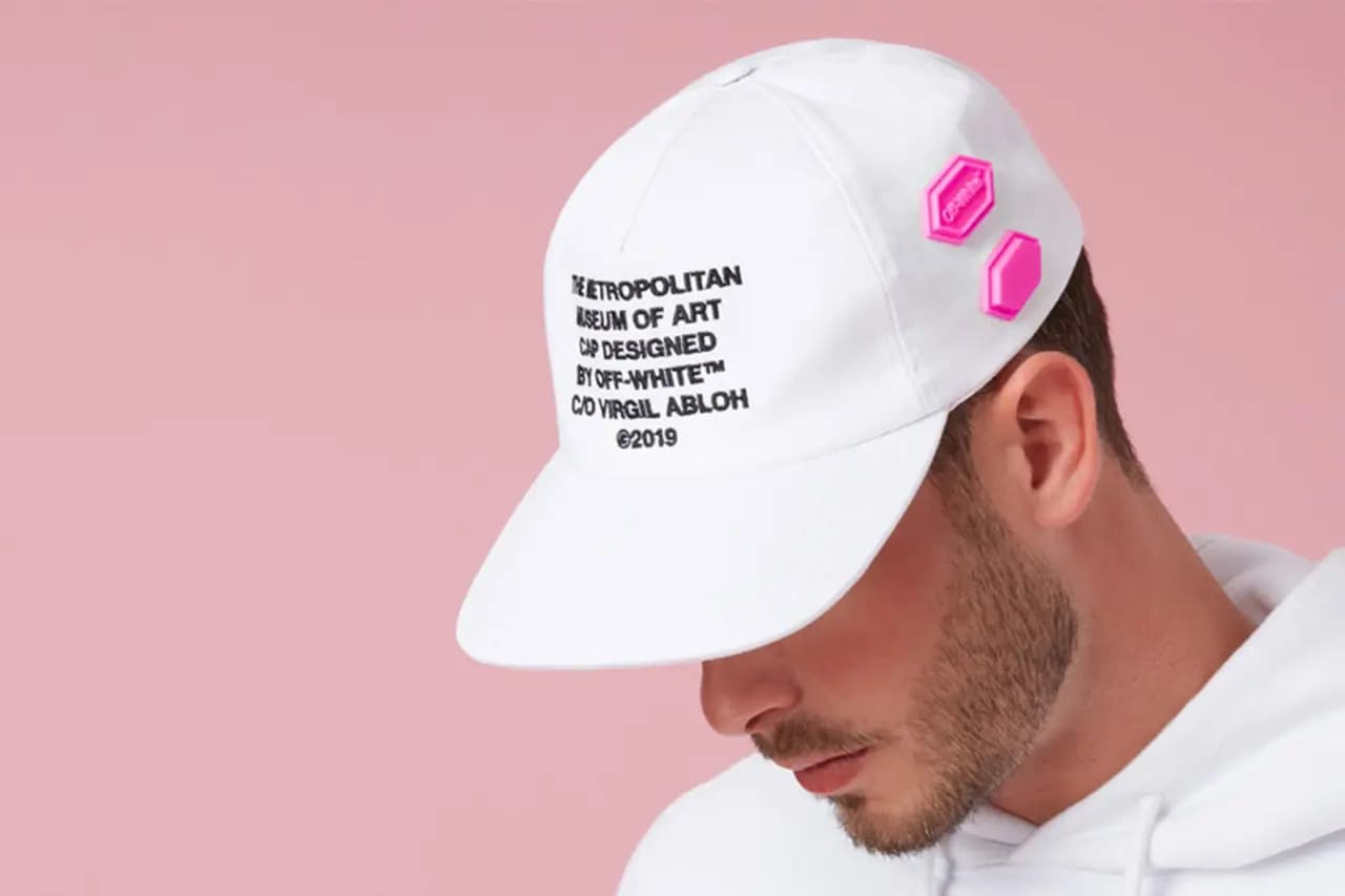 Virgil Abloh hé lộ về bộ sưu tập hoàn toàn mới Off-White ™ x MET Virgil Abloh hé lộ về bộ sưu tập hoàn toàn mới Off-White ™ x MET