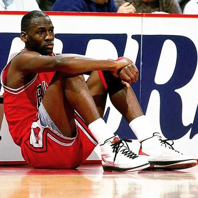 Những hình ảnh đầu tiên của phiên bản Air Jordan 2 Low "Responsibility" Những hình ảnh đầu tiên của phiên bản Air Jordan 2 Low "Responsibility"
