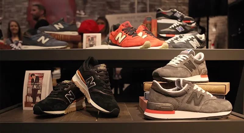New Balance 920 "Sand/ Burnt Orange" đã sẵn sàng cho mùa thu New Balance 920 "Sand/ Burnt Orange" đã sẵn sàng cho mùa thu
