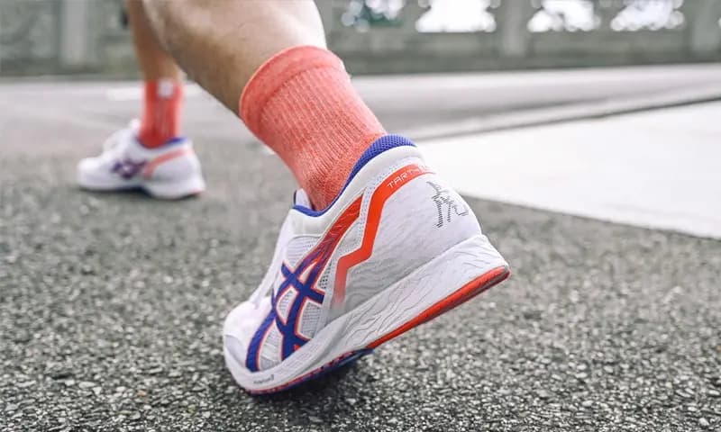 Sự trở lại của Asics trên mẫu giày GEL-Quantum 360 6 Sự trở lại của Asics trên mẫu giày GEL-Quantum 360 6