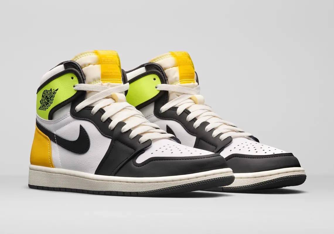 Cái nhìn cận cảnh hơn về Air Jordan 1 High "Volt" Cái nhìn cận cảnh hơn về Air Jordan 1 High "Volt"