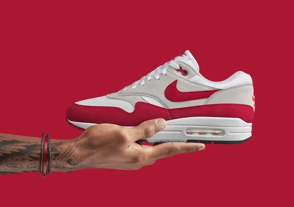 Nike Air Max 2 và Air Max 2 Light cùng sự đột phá lớn trong công nghệ sản xuất giày những năm 1990 Nike Air Max 2 và Air Max 2 Light cùng sự đột phá lớn trong công nghệ sản xuất giày những năm 1990