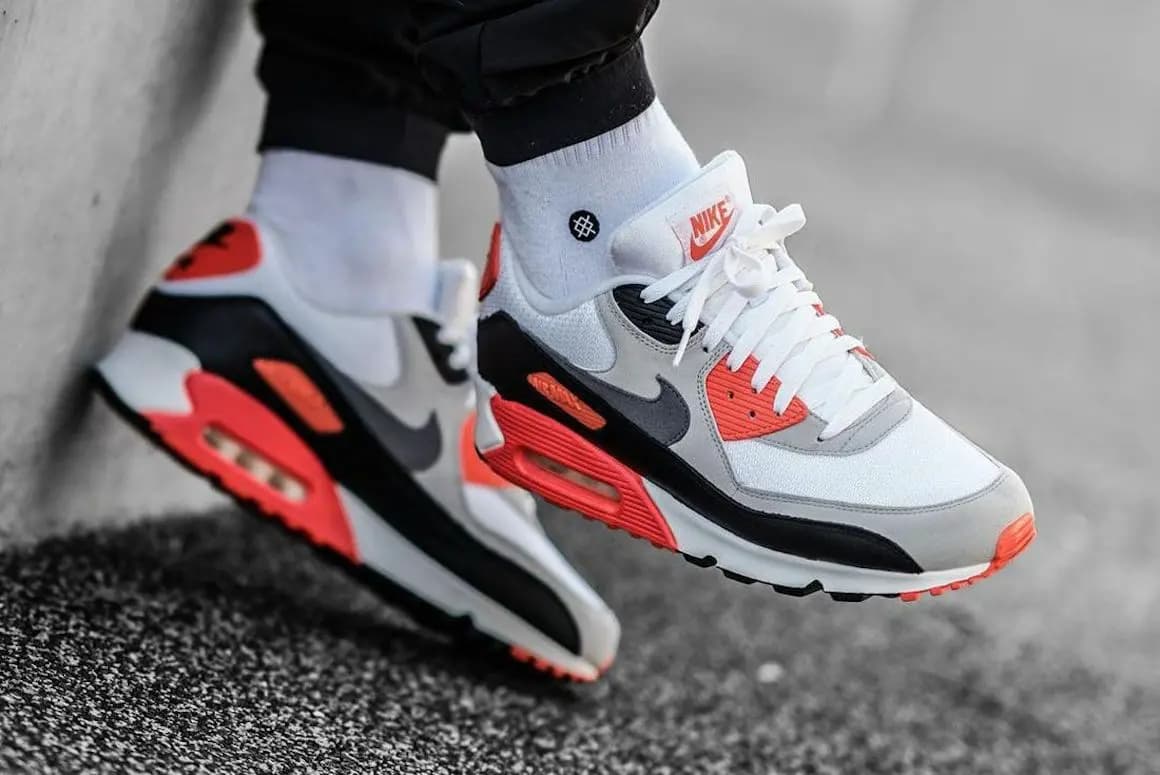 Những lý do nên và không nên mua Air Max 90 Những lý do nên và không nên mua Air Max 90