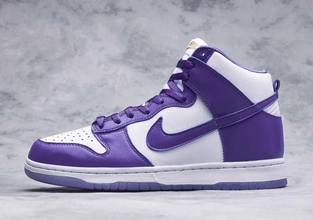 Nike Dunk High SP “Varsity Purple” - Màu tím vẫn chưa thế hết hot khi được nhà Swoosh sử dụng Nike Dunk High SP “Varsity Purple” - Màu tím vẫn chưa thế hết hot khi được nhà Swoosh sử dụng