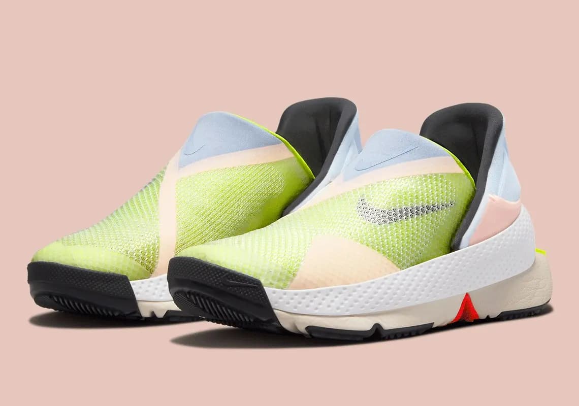 Nike chính thức ra mắt The Go FlyEase - đôi giày đúng chất "lười" đầu tiên của hãng Nike chính thức ra mắt The Go FlyEase - đôi giày đúng chất "lười" đầu tiên của hãng