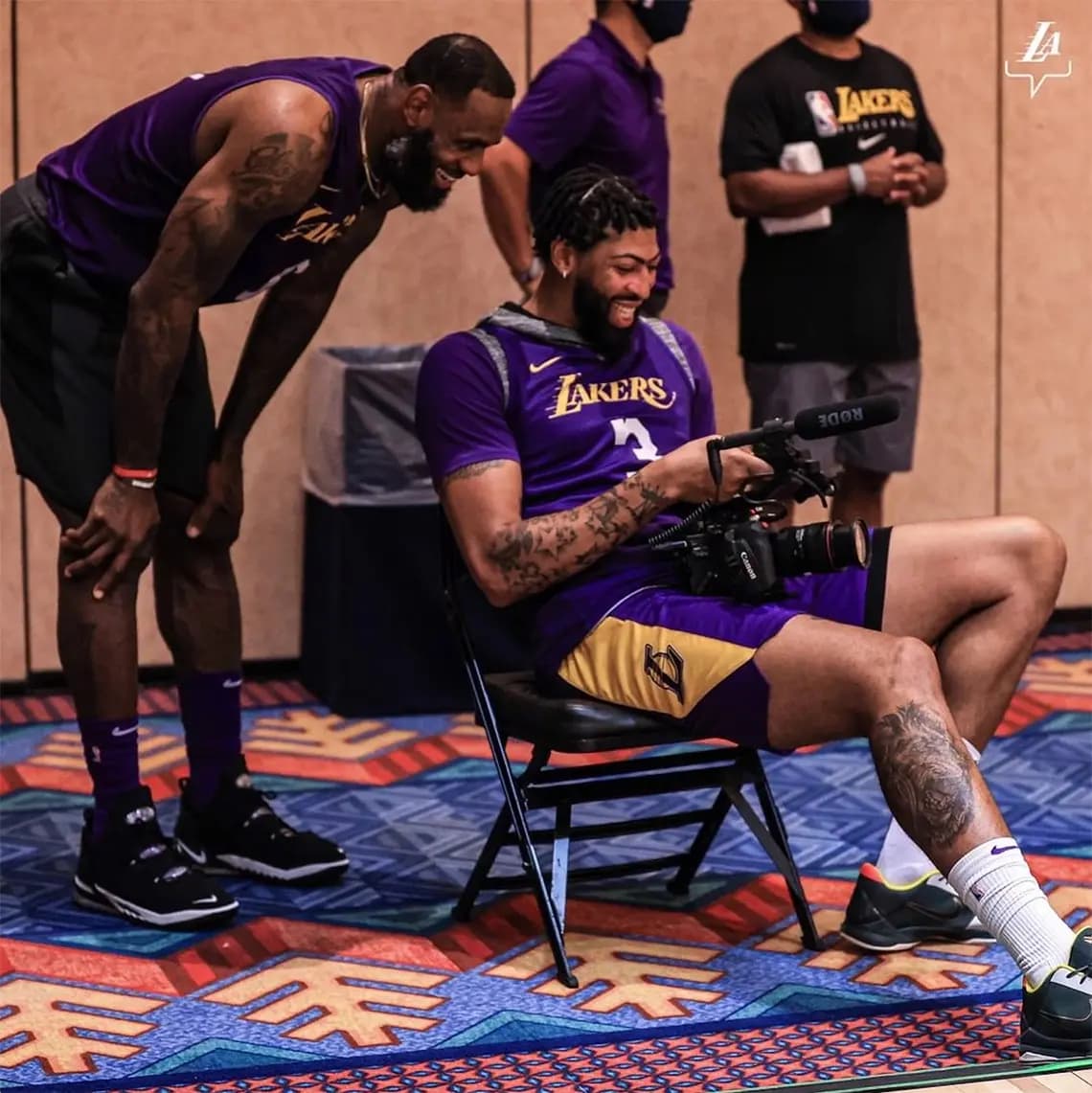 Nike Lebron giới thiệu thế hệ tiếp theo Lebron 18 Nike Lebron giới thiệu thế hệ tiếp theo Lebron 18