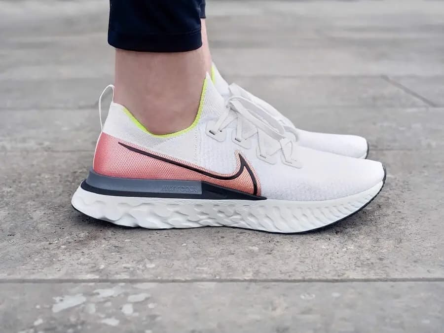 Những lời khuyên cho bạn trước khi mua Nike React Infinity Run Flyknit Những lời khuyên cho bạn trước khi mua Nike React Infinity Run Flyknit