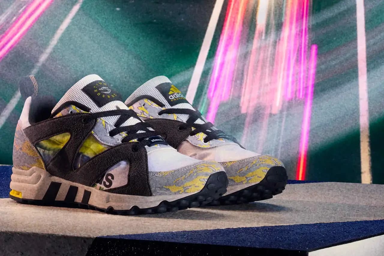 Chuẩn bị cho sự ra mắt của thiết kế Atmos x Adidas Chuẩn bị cho sự ra mắt của thiết kế Atmos x Adidas
