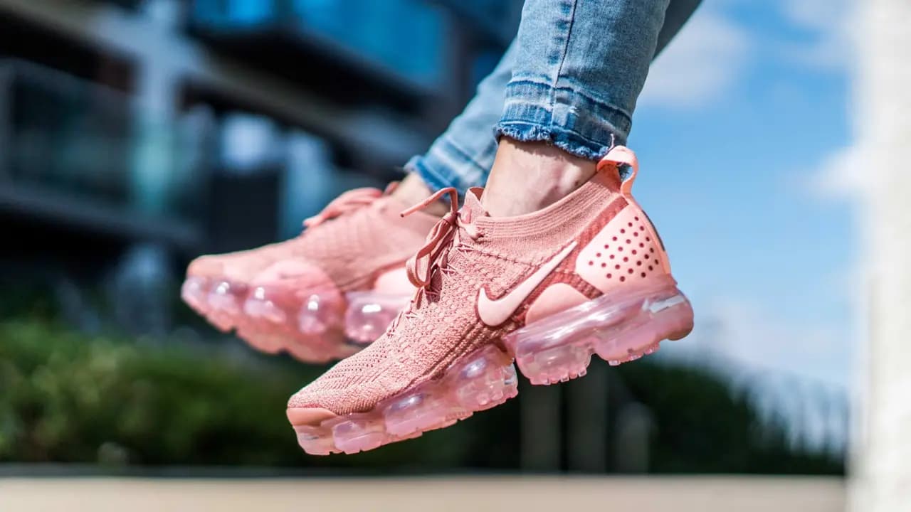 Nike Air Vapormax Flyknit có đáng mua hay không? Những lời khuyên dành cho bạn trước khi muốn sở hữu chúng Nike Air Vapormax Flyknit có đáng mua hay không? Những lời khuyên dành cho bạn trước khi muốn sở hữu chúng