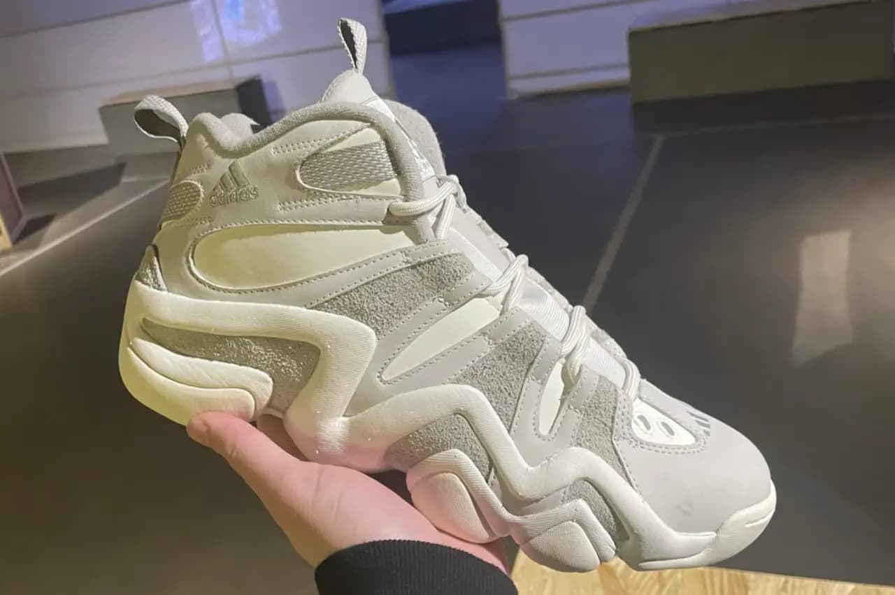adidas Basketball tiết lộ những phiên bản giày thể thao sẽ ra mắt trong thời gian tới adidas Basketball tiết lộ những phiên bản giày thể thao sẽ ra mắt trong thời gian tới
