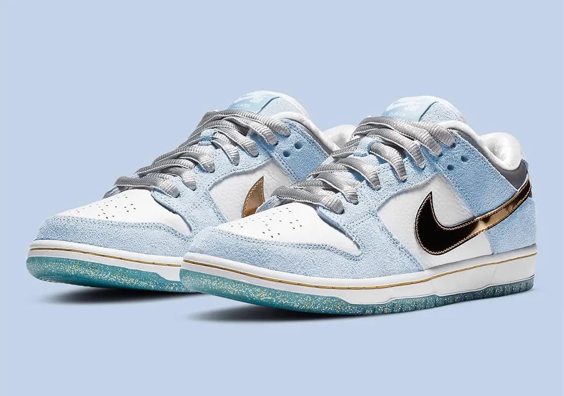 The Sean Cliver x Nike SB Dunk Low “Holiday Special” phát hành dành cho cả gia đình The Sean Cliver x Nike SB Dunk Low “Holiday Special” phát hành dành cho cả gia đình