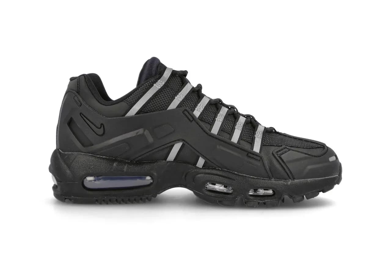 Sự trở lại của Nike Air Max 95 NDSTRKT cực hot hit với màu đen huyền bí Sự trở lại của Nike Air Max 95 NDSTRKT cực hot hit với màu đen huyền bí