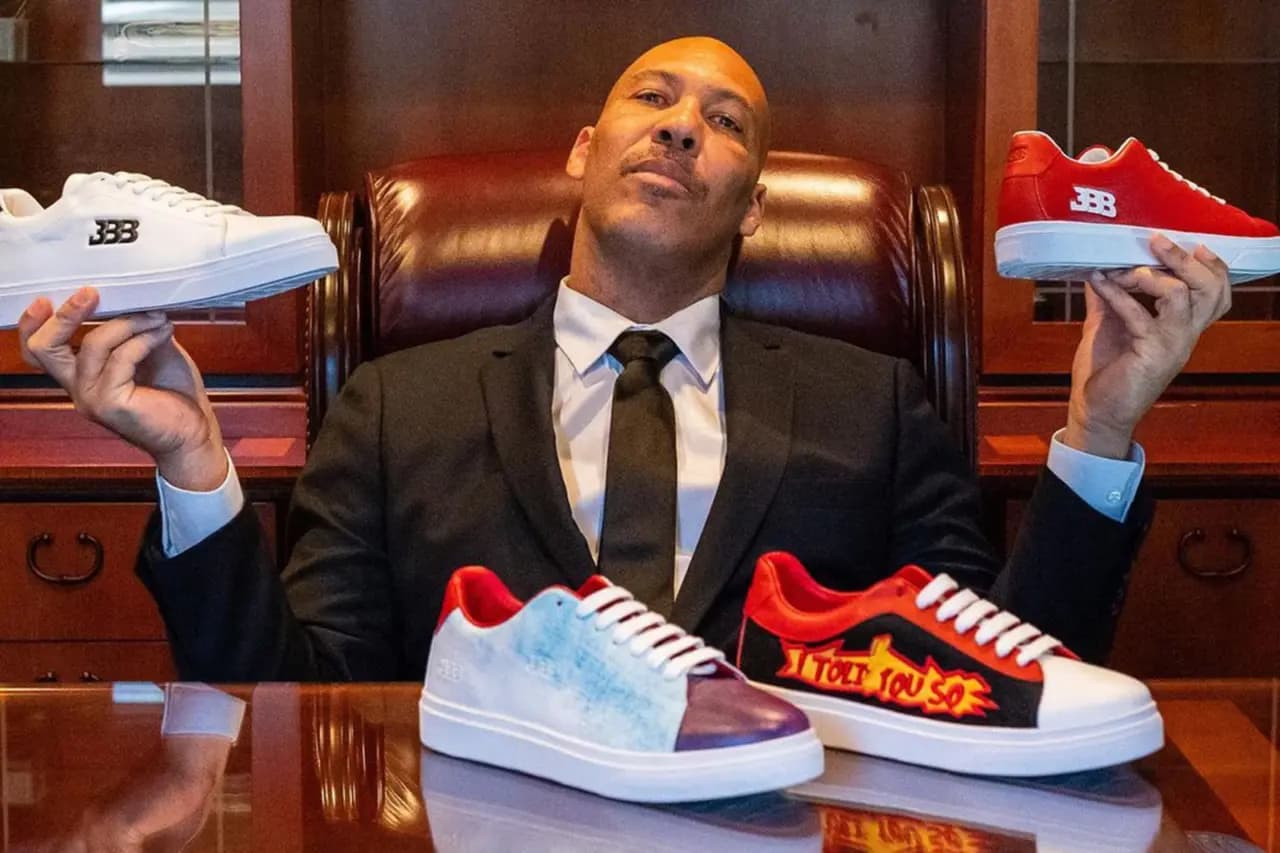 Giày sneaker "luxury" của thương hiệu Big Baller được định giá là tệ nhất năm 2021 Giày sneaker "luxury" của thương hiệu Big Baller được định giá là tệ nhất năm 2021