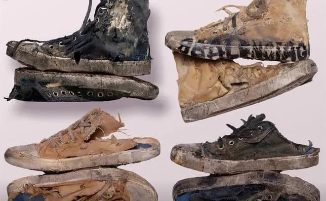 Đôi giày “rách nát” của Balenciaga thực chất là sáng tạo nghệ thuật hay chỉ là chiêu trò truyền thông? Đôi giày “rách nát” của Balenciaga thực chất là sáng tạo nghệ thuật hay chỉ là chiêu trò truyền thông?