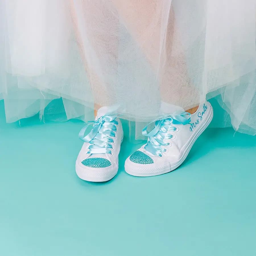 Dịch vụ mới của Converse Nhật Bản - Custom giày cho đám cưới Dịch vụ mới của Converse Nhật Bản - Custom giày cho đám cưới