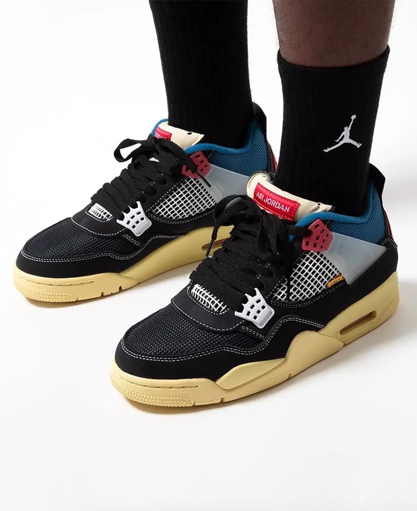 Union LA x Air Jordan 4 “Off Noir” bản collab của năm khi cho ra mắt phối màu đẹp "hết phần thiên hạ" Union LA x Air Jordan 4 “Off Noir” bản collab của năm khi cho ra mắt phối màu đẹp "hết phần thiên hạ"