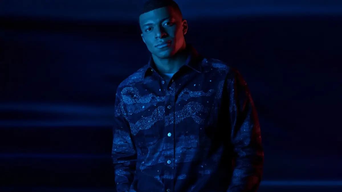 Kylian Mbappé trở thành đại sứ thương hiệu toàn cầu của Dior Kylian Mbappé trở thành đại sứ thương hiệu toàn cầu của Dior