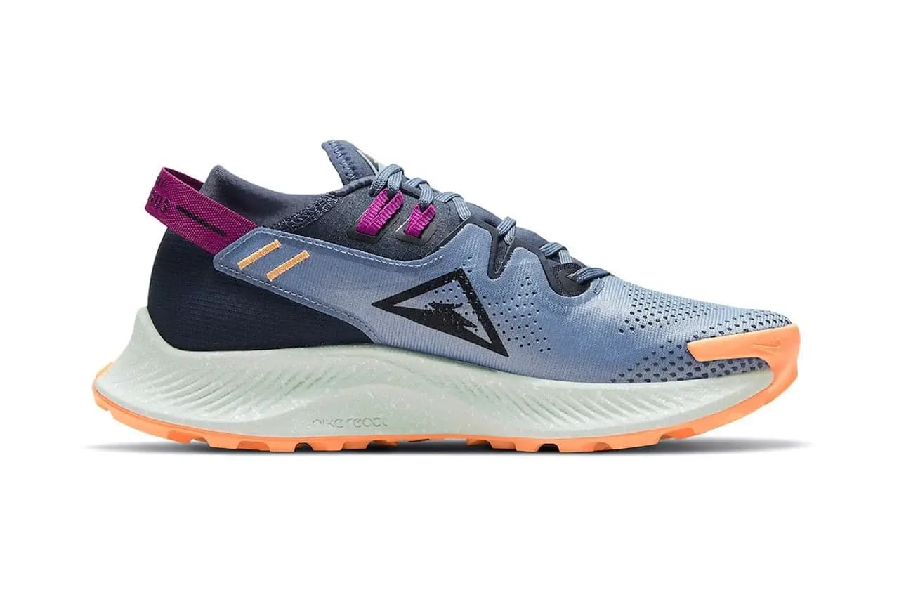 Nike Pegasus Trail 2 cho ra mắt một phối màu mới mang tên Thunder Blue Nike Pegasus Trail 2 cho ra mắt một phối màu mới mang tên Thunder Blue