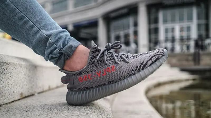 Những mẫu giày Yeezy 350 đẹp nhất mọi thời đại (Phần 1) Những mẫu giày Yeezy 350 đẹp nhất mọi thời đại (Phần 1)