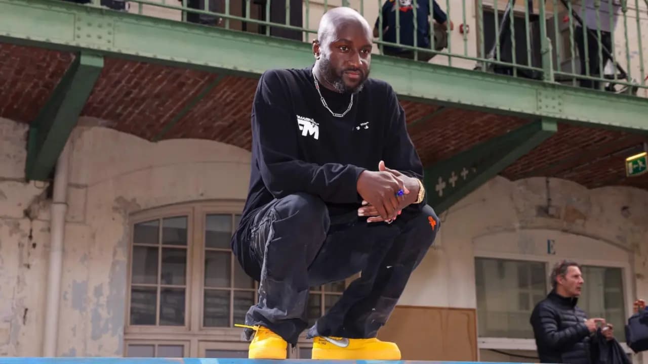 Off-White x Air Force 1 Mid tác phẩm cuối của Virgil Abloh? Off-White x Air Force 1 Mid tác phẩm cuối của Virgil Abloh?