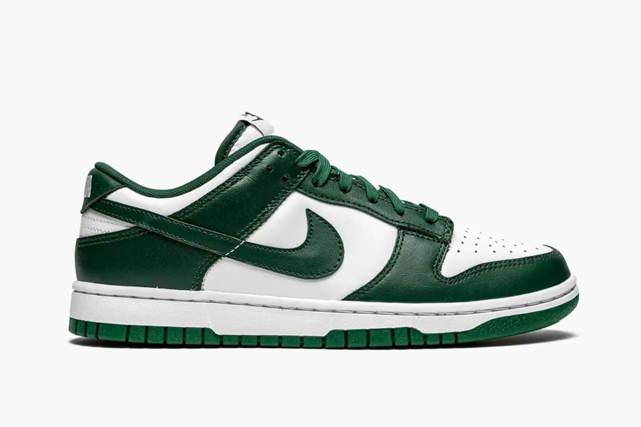 Những đôi giày sneakers dành cho những bàn chân 'quá khổ' (P2) Những đôi giày sneakers dành cho những bàn chân 'quá khổ' (P2)