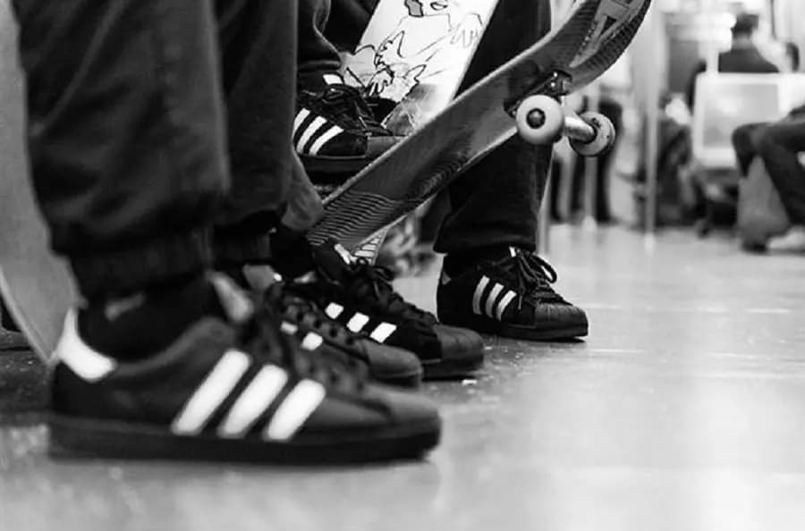 Mark Gonzales tiết lộ phiên bản adidas Skateboarding x Superstar ADV mới nhất Mark Gonzales tiết lộ phiên bản adidas Skateboarding x Superstar ADV mới nhất