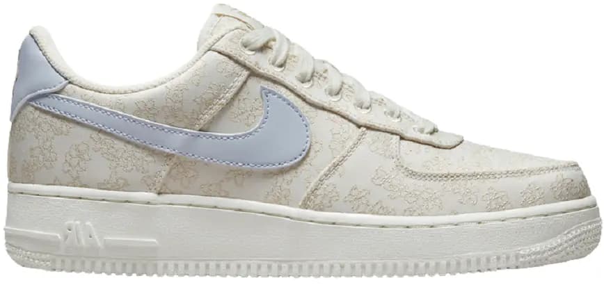 Giày Nike Air Force 1 Low 'Gold Embroidery' DR6402-900 Giày Nike Air Force 1 Low 'Gold Embroidery' DR6402-900