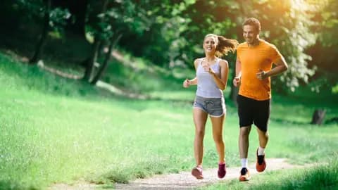 Những lợi ích to lớn của việc chạy bộ thường xuyên Những lợi ích to lớn của việc chạy bộ thường xuyên