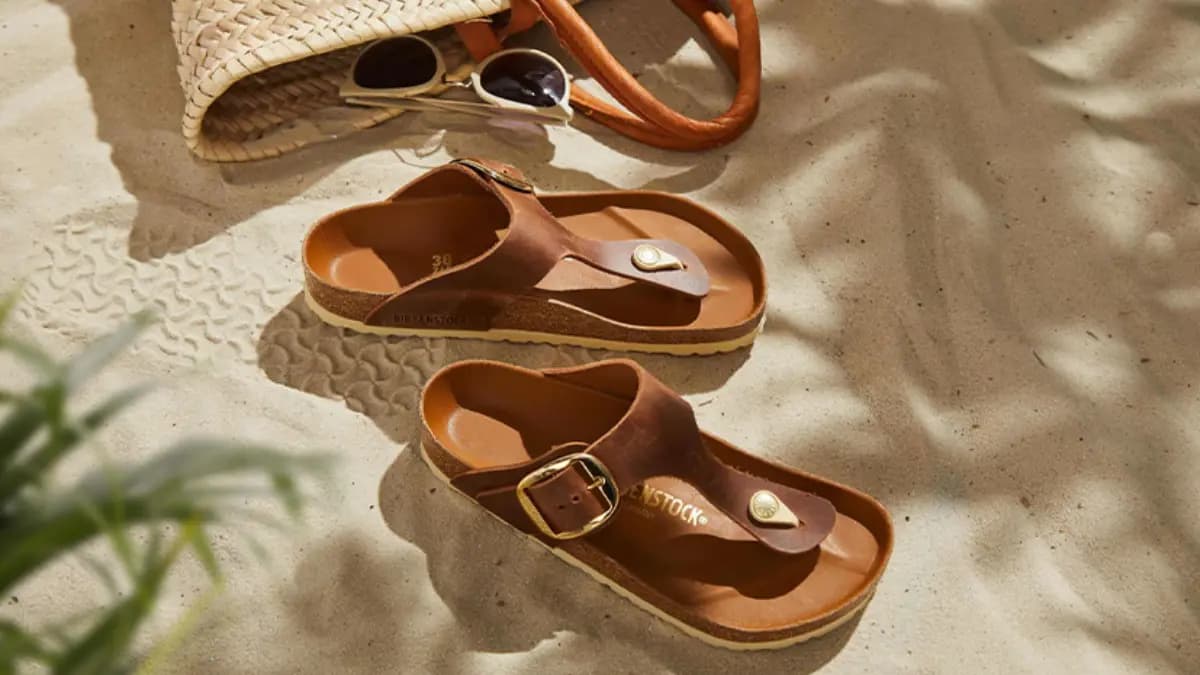 Câu chuyện và cách tạo ra 1 đôi dép của Birkenstock Câu chuyện và cách tạo ra 1 đôi dép của Birkenstock