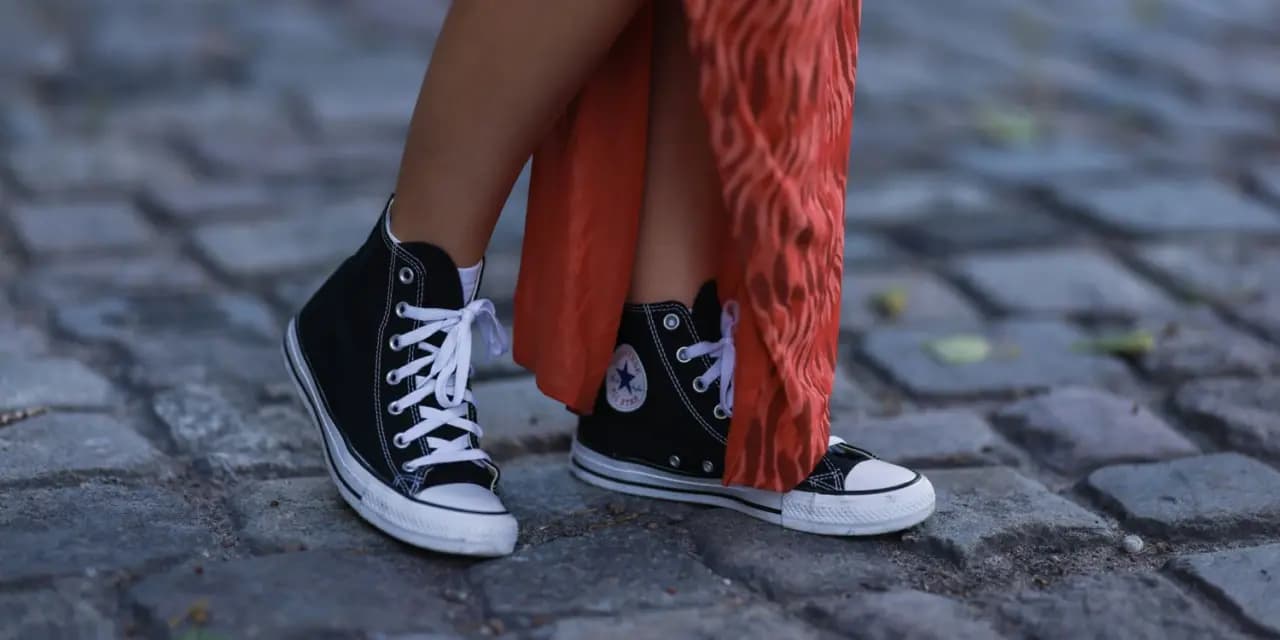Những đôi giày Converse tuyệt vời cho mùa hè này bạn nên có Những đôi giày Converse tuyệt vời cho mùa hè này bạn nên có