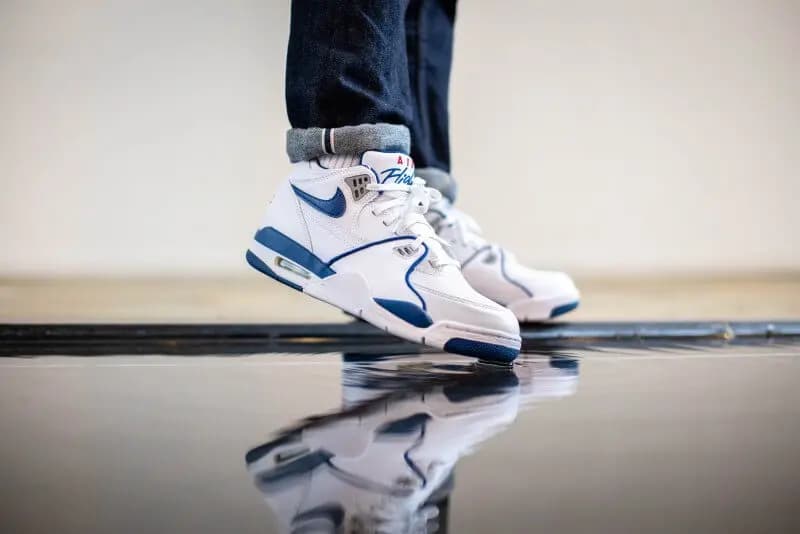 Nike Air Flight 89: Khi Huyền Thoại Quay Lại Với Sức Mạnh Mới Nike Air Flight 89: Khi Huyền Thoại Quay Lại Với Sức Mạnh Mới
