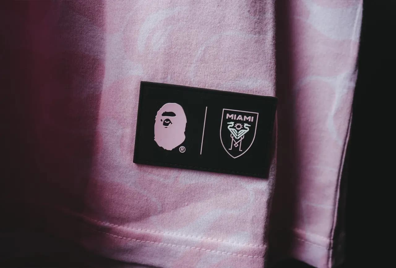BAPE và công ty chủ quản của Messi ra mắt bộ sưu tập độc quyền BAPE và công ty chủ quản của Messi ra mắt bộ sưu tập độc quyền