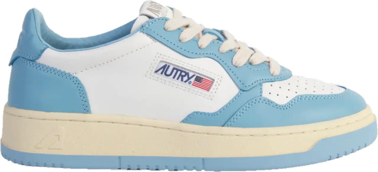 Giày Autry Medalist Low 'Light Blue White' AULM-WB08 Giày Autry Medalist Low 'Light Blue White' AULM-WB08