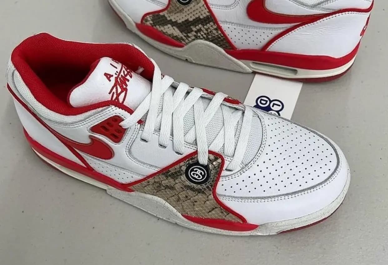 Cùng nhìn qua bản hợp tác mới nhất đầy đặc biệt của Nike và Stussy Cùng nhìn qua bản hợp tác mới nhất đầy đặc biệt của Nike và Stussy