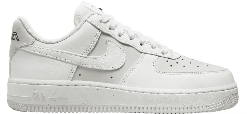 Giày Nike Air Force 1 Low 'White Light Smoke Grey' DZ2708-102 Giày Nike Air Force 1 Low 'White Light Smoke Grey' DZ2708-102