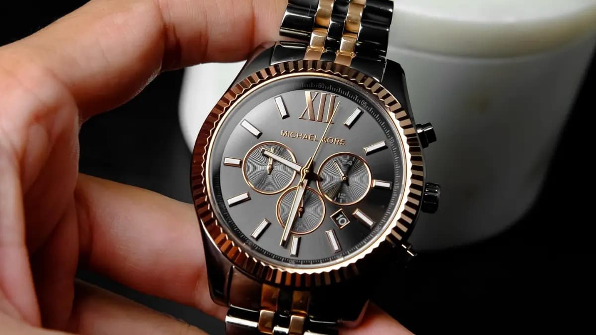 Review: Đồng hồ Michael Kors có thực sự tệ như mọi người nói? Review: Đồng hồ Michael Kors có thực sự tệ như mọi người nói?