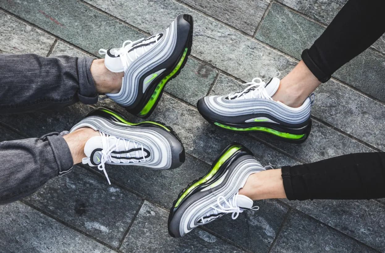 Top những phối màu Air Max 97 đẹp nhất trong năm 2023 Top những phối màu Air Max 97 đẹp nhất trong năm 2023