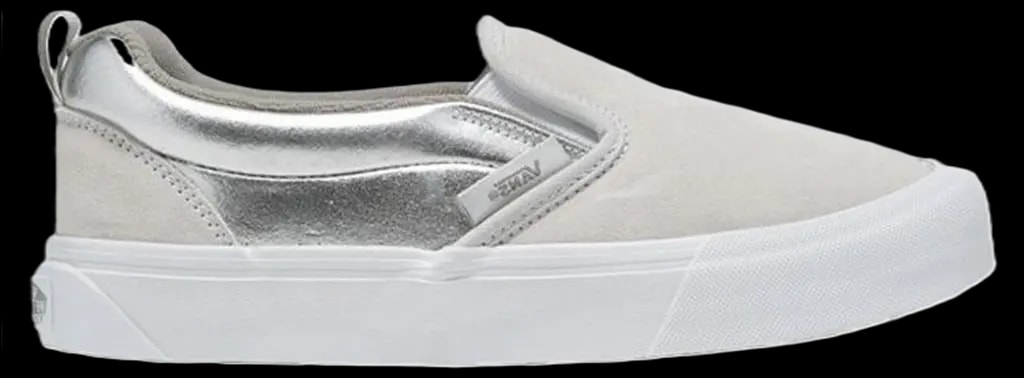 Giày Vans Knu Slip-On 'Metallic Silver' VN0009QDX1K — kich-thuoc: 37 Giày Vans Knu Slip-On 'Metallic Silver' VN0009QDX1K — kich-thuoc: 37