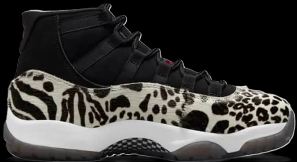 Giày Nike Air Jordan 11 'Black And White' AR0715-010 Giày Nike Air Jordan 11 'Black And White' AR0715-010