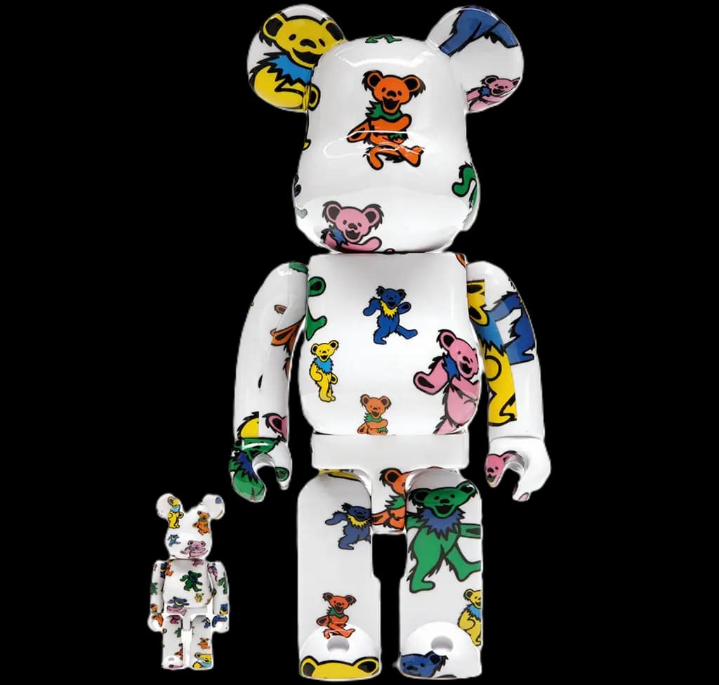 Mô hình Bearbrick x Grateful Dead 'Dancing Bear' Mô hình Bearbrick x Grateful Dead 'Dancing Bear'