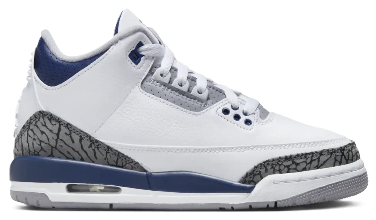 Giày Nike Air Jordan 3 Retro 'Midnight Navy' DM0967‑140 Giày Nike Air Jordan 3 Retro 'Midnight Navy' DM0967‑140