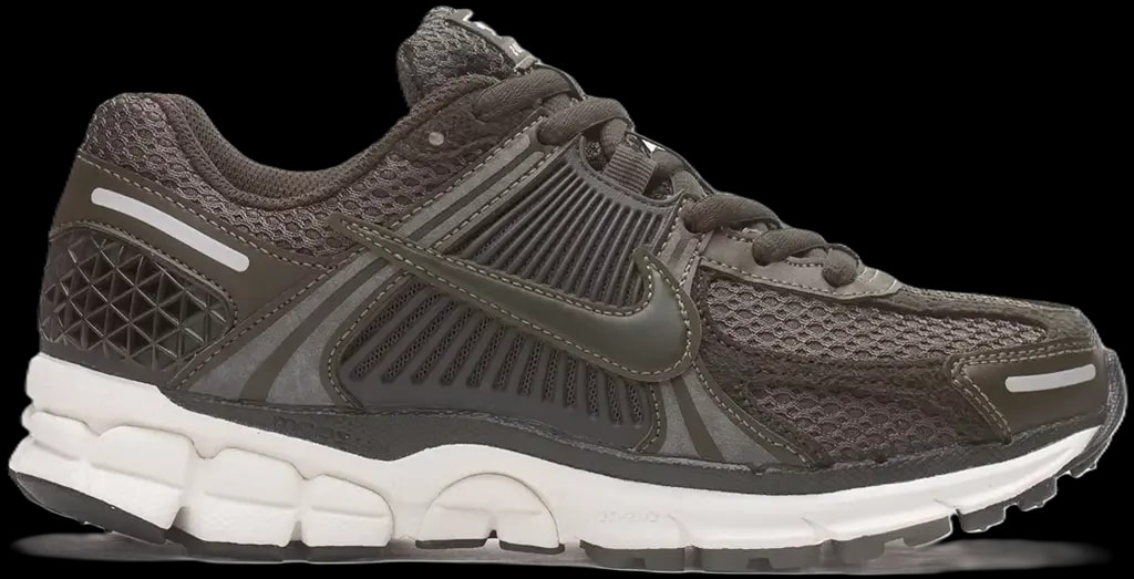 Giày Nike Air Zoom Vomero 5 'Sequoia' FQ8898-325 — kich-thuoc: 40 Giày Nike Air Zoom Vomero 5 'Sequoia' FQ8898-325 — kich-thuoc: 40