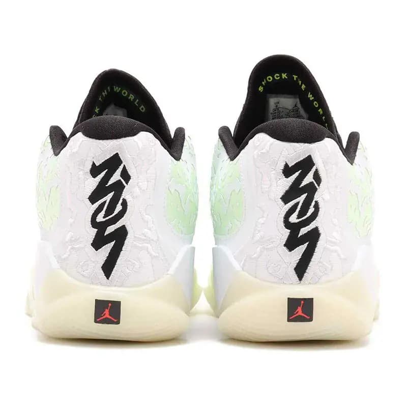 Giày Nike Air Jordan Zion 3 ‘White Black Barely Volt’ DR0676-110 Giày Nike Air Jordan Zion 3 ‘White Black Barely Volt’ DR0676-110