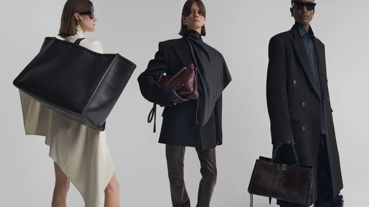 Tất cả các mẫu túi từ thương hiệu mới cùng tên của Phoebe Philo Tất cả các mẫu túi từ thương hiệu mới cùng tên của Phoebe Philo