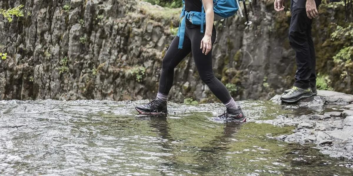7 đôi giày hiking bạn nên có trong tủ giày 7 đôi giày hiking bạn nên có trong tủ giày