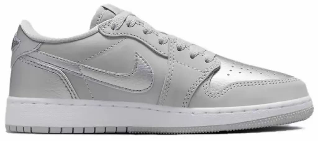 Giày Nike Air Jordan 1 Retro Low OG GS 'Silver' CZ0858-002 Giày Nike Air Jordan 1 Retro Low OG GS 'Silver' CZ0858-002
