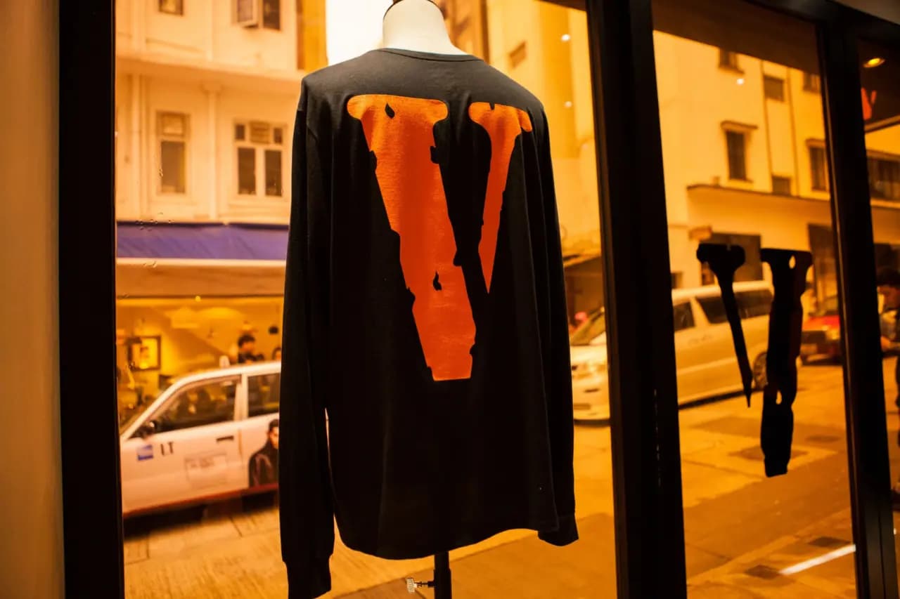 Vlone đã từng bị tẩy chay như thế nào? Vlone đã từng bị tẩy chay như thế nào?