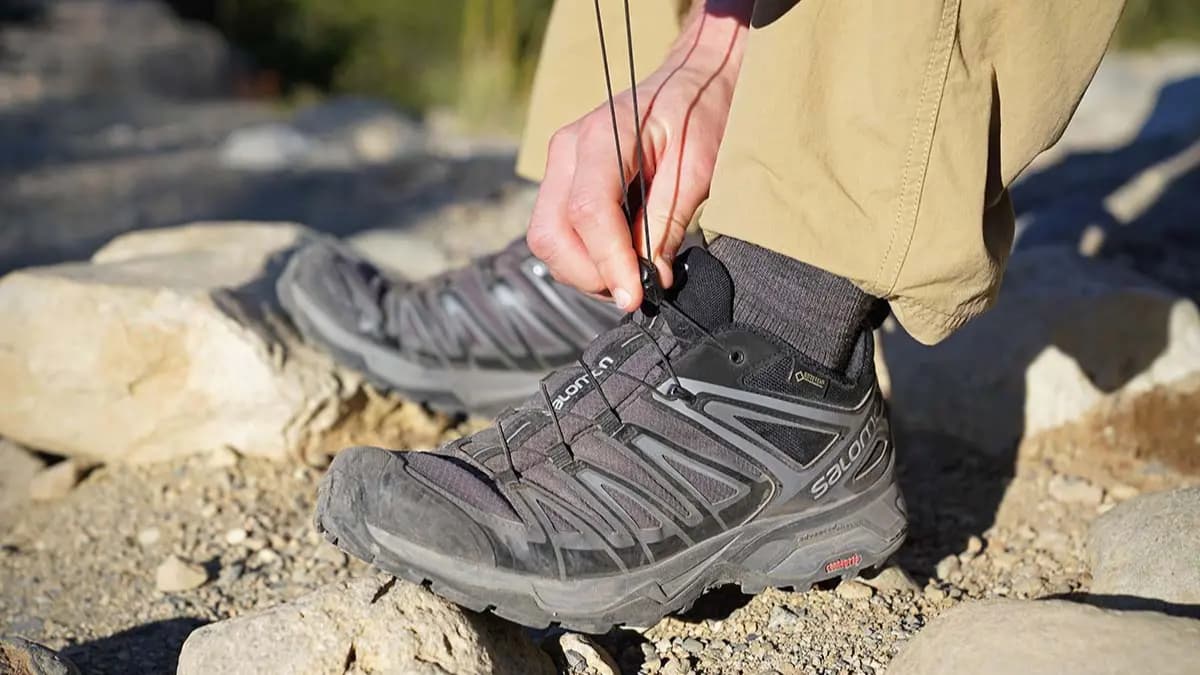 Review chi tiết Salomon X Ultra 3 GTX: Liệu có đáng mua? Review chi tiết Salomon X Ultra 3 GTX: Liệu có đáng mua?